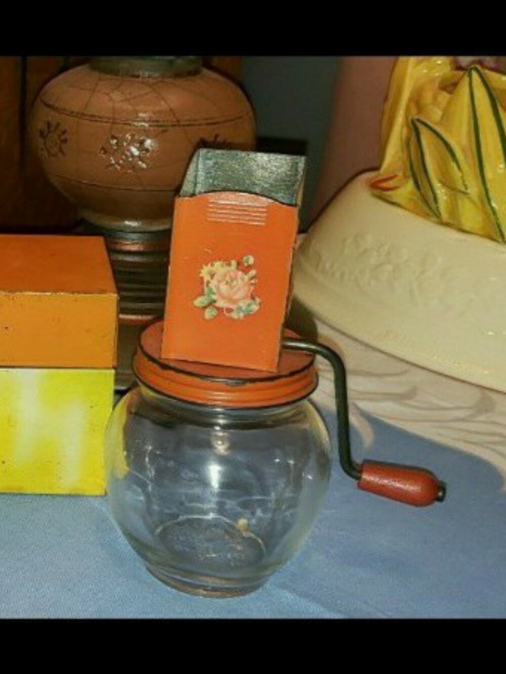 Vintage/Antique Hazel-Atlas Grinder